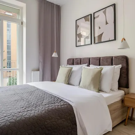 Blueground Nusle Balcony Nr Vysehrad Prg-64 Apartament Praga